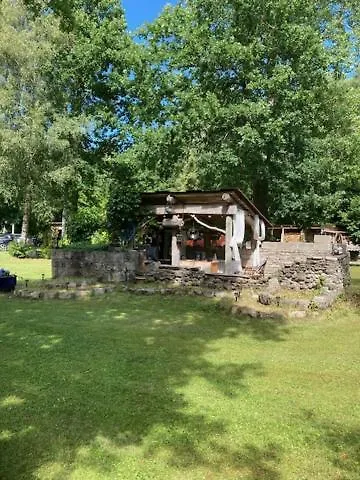 Forest Кемпинг Loupollu